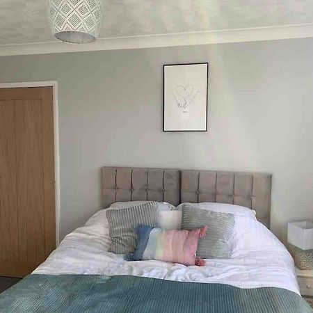 Sands Lane Retreat 亨曼比 外观 照片