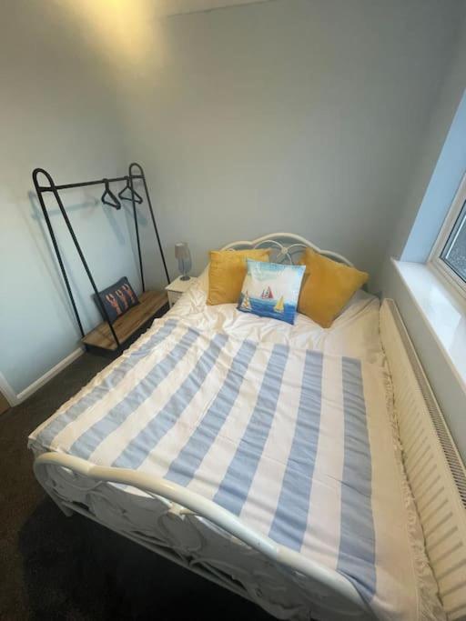 Sands Lane Retreat 亨曼比 外观 照片